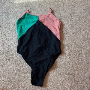 Joyln One Piece | Cory Style | Color Block